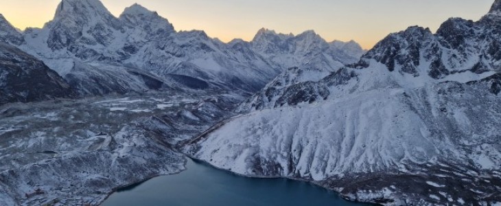 Everest Three High Passes Trek-19 Days