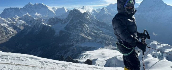 Kyajo Ri Peak Climbing-17 Days